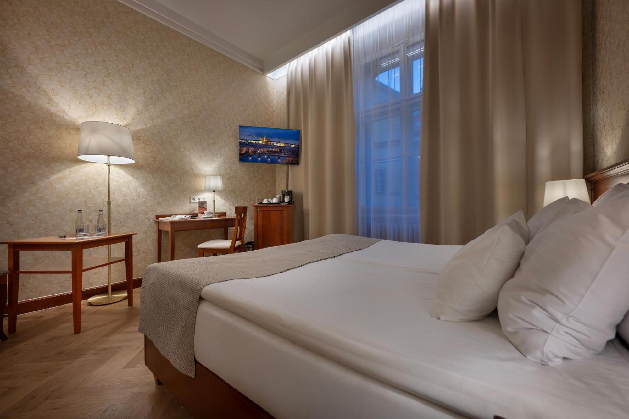 Hotel Rott Prague Ngoại thất bức ảnh